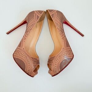 Christian Louboutin Nude Suellena Laser Cut Patent Leather Platform Pumps 39